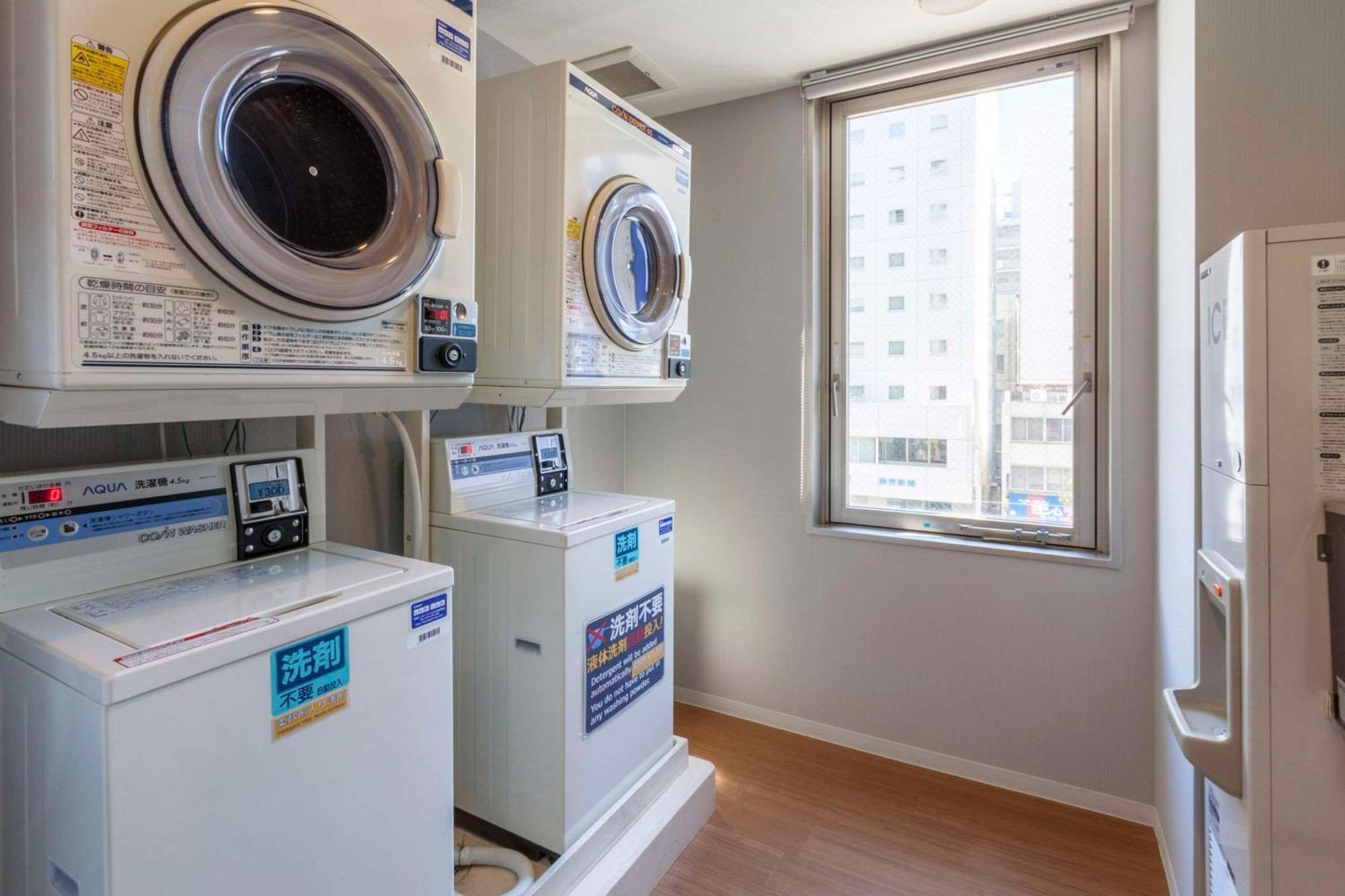 Comfort Hotel Hiroshima Otemachi Bagian luar foto